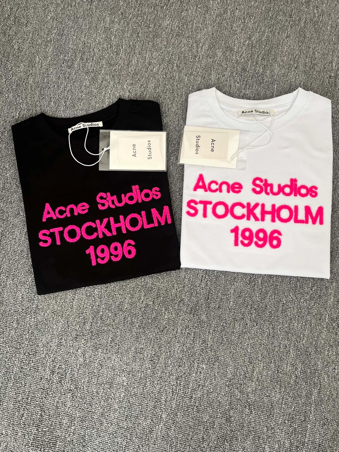 ACNE STUDIOS Classic ， 。 ， 。 ， 。 Size：S-L ：Black/White